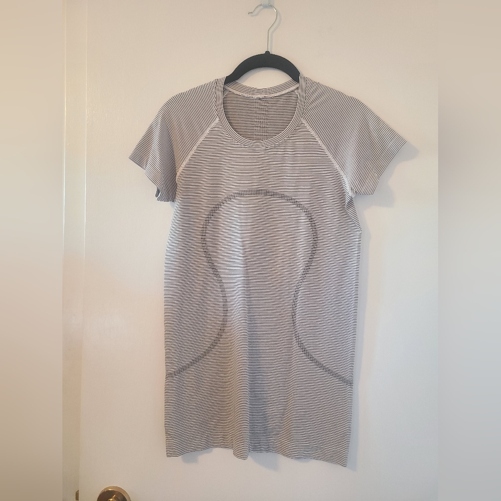 Lululemon Run Slim Fit Swiftly Tech